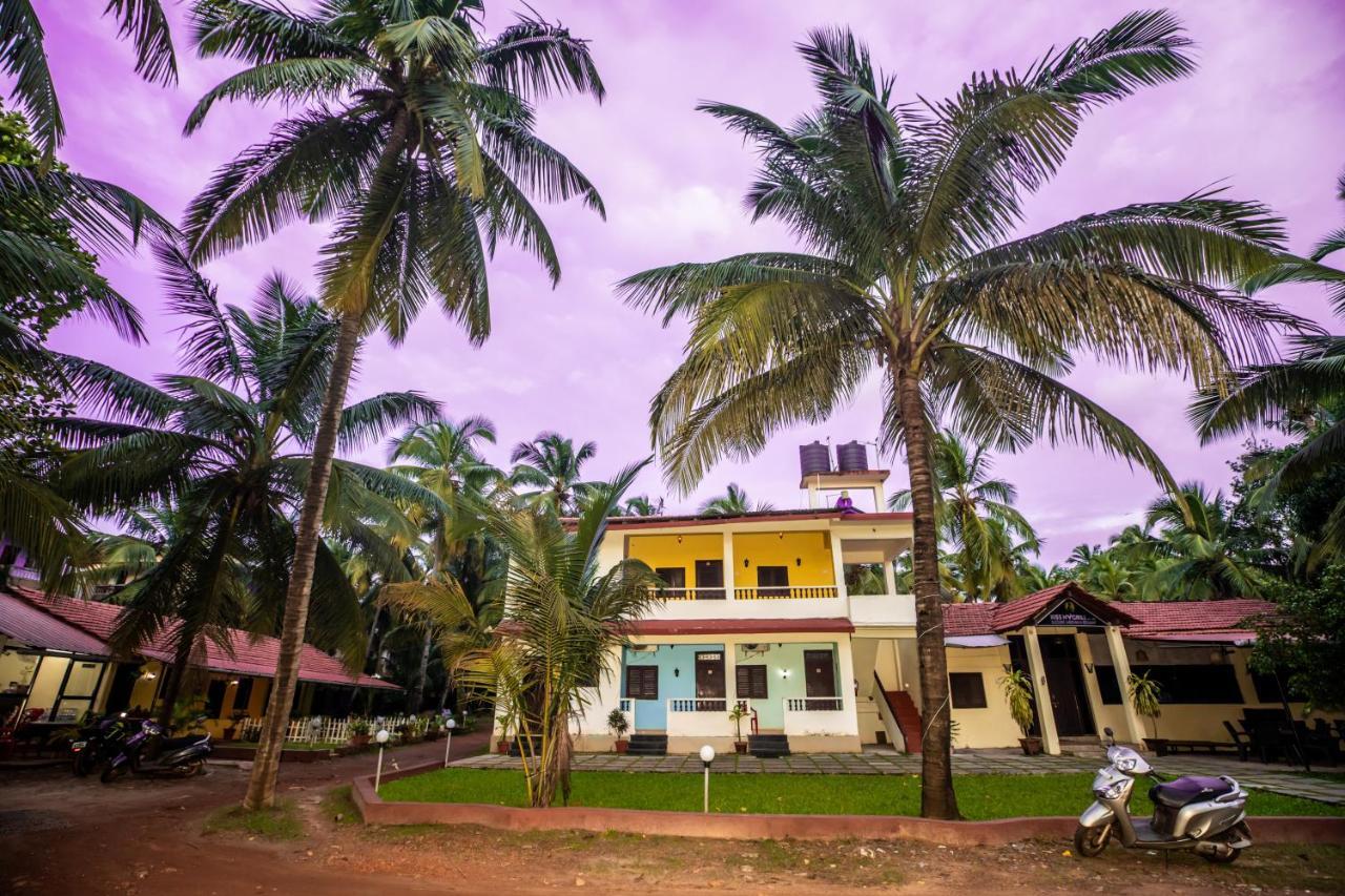 Vinsons Cottages โคลวา ภายนอก รูปภาพ